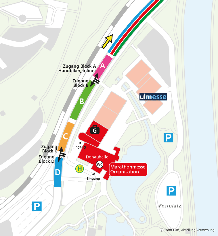 A color-coded map showing different blocks labeled A to D, a red area marked Donauhalle and Marathonmesse Organisation, parking areas, entrances, and pathways around the Ulm Messe event location. Beschreibung von KI generiert